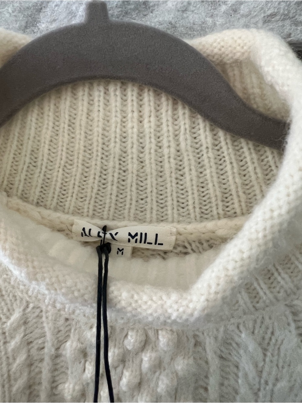 Alex Mill Wool Alpaca Cream Cable Knit Roll Neck Sweater NWT Size M - Picture 4 of 10